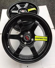 国产轮毂22寸改装视频,打造个性风采，尽享驾驭乐趣