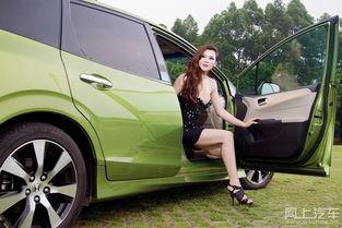 国产车震大尺度视频,尺度惊人，揭秘车内激情瞬间