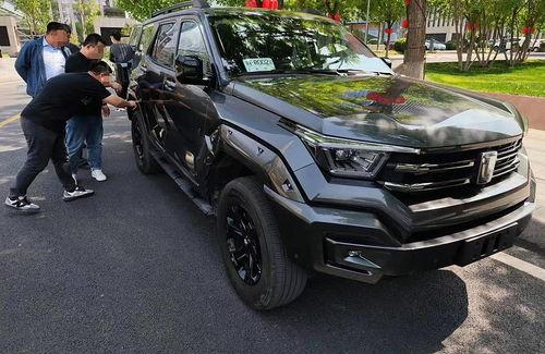 国产改装武器车图片视频,创新战力升级，驰骋疆场新篇章