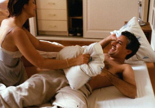 国产夫妻情侣交配视频,国产夫妻情侣甜蜜交配生活片段大揭秘