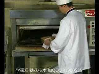 国产面包制作视频教学,跟随国产面包制作视频教程，轻松掌握面包烘焙技巧