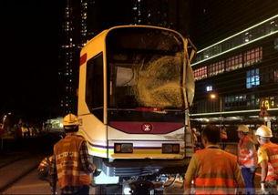 国产轻轨列车视频播放,穿梭都市的绿色动脉